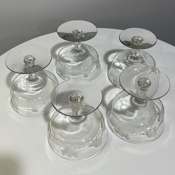 Vintage Mid-century modern etched short-stem champagne sorbet glasses set of 5 - Picture 8 of 13